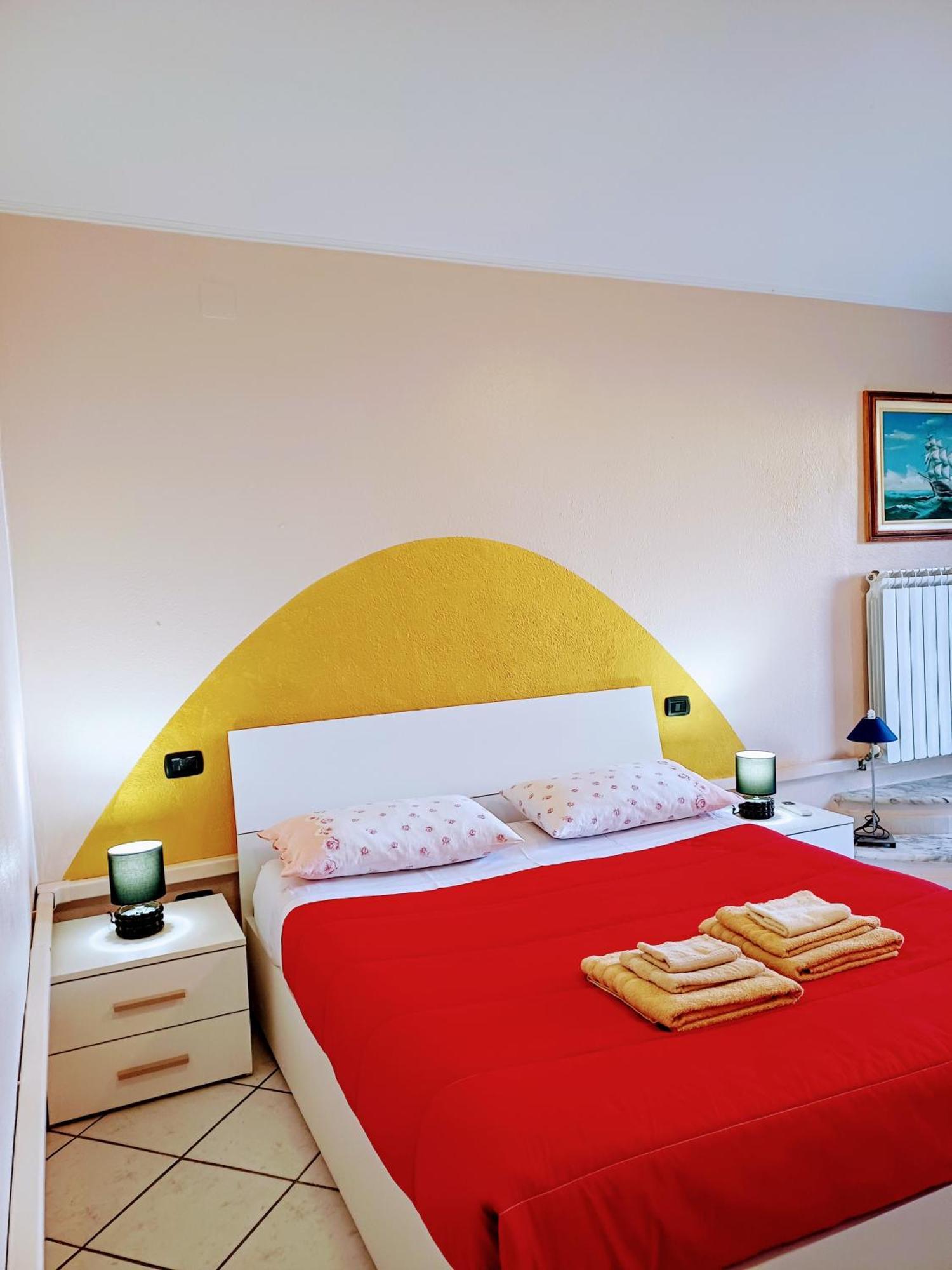 Bed and Breakfast Monti E Mare Lanusei Exterior foto