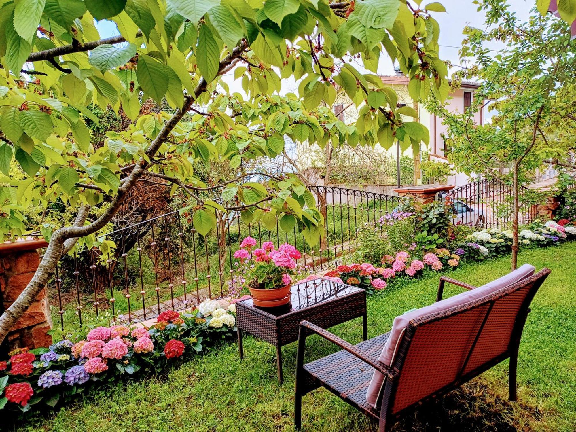 Bed and Breakfast Monti E Mare Lanusei Exterior foto
