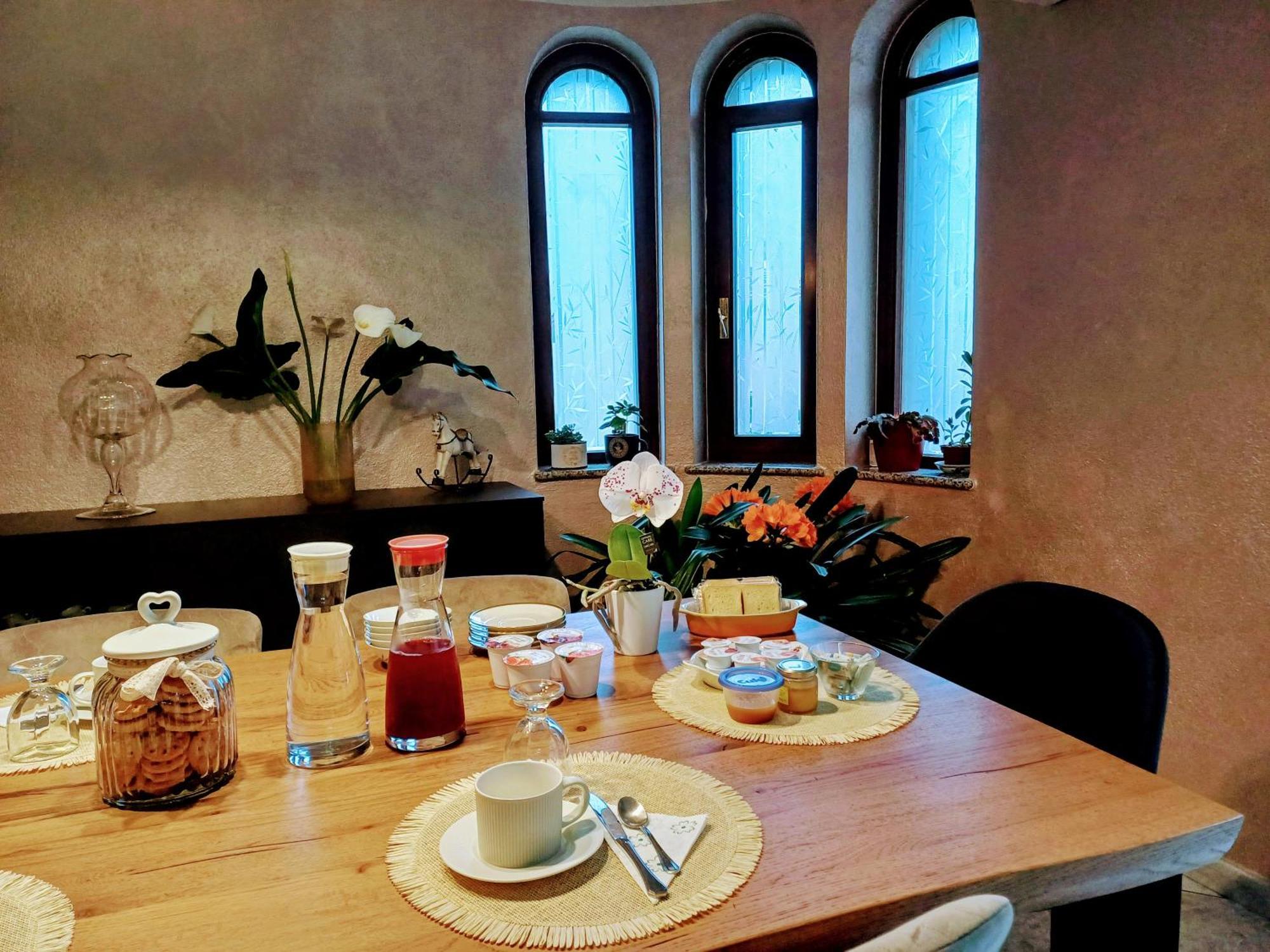 Bed and Breakfast Monti E Mare Lanusei Exterior foto